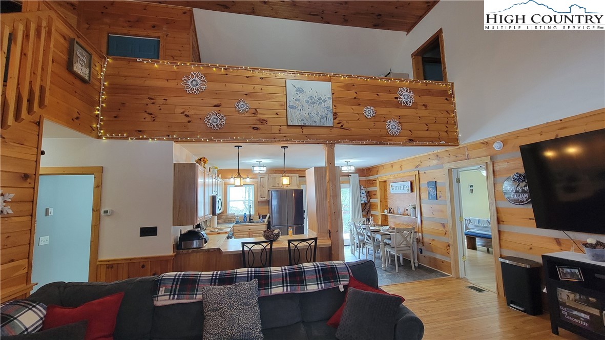 156 Tenessia's Way Property Photo 6