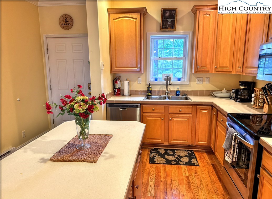 3441 S Beech Mountain Parkway A4 Property Photo 13