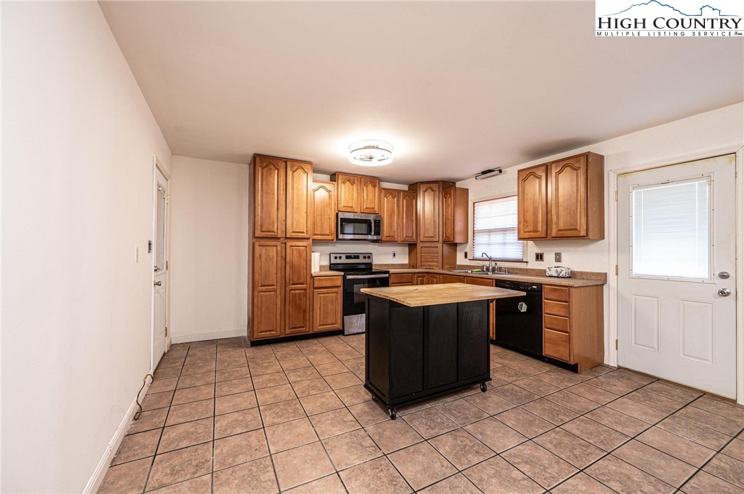 620 Diamondhead Drive Property Photo 15