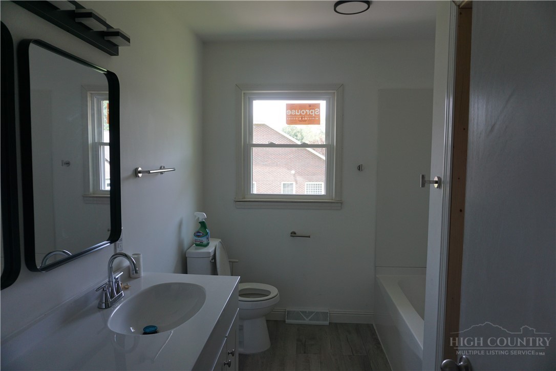 620 Diamondhead Drive Property Photo 40