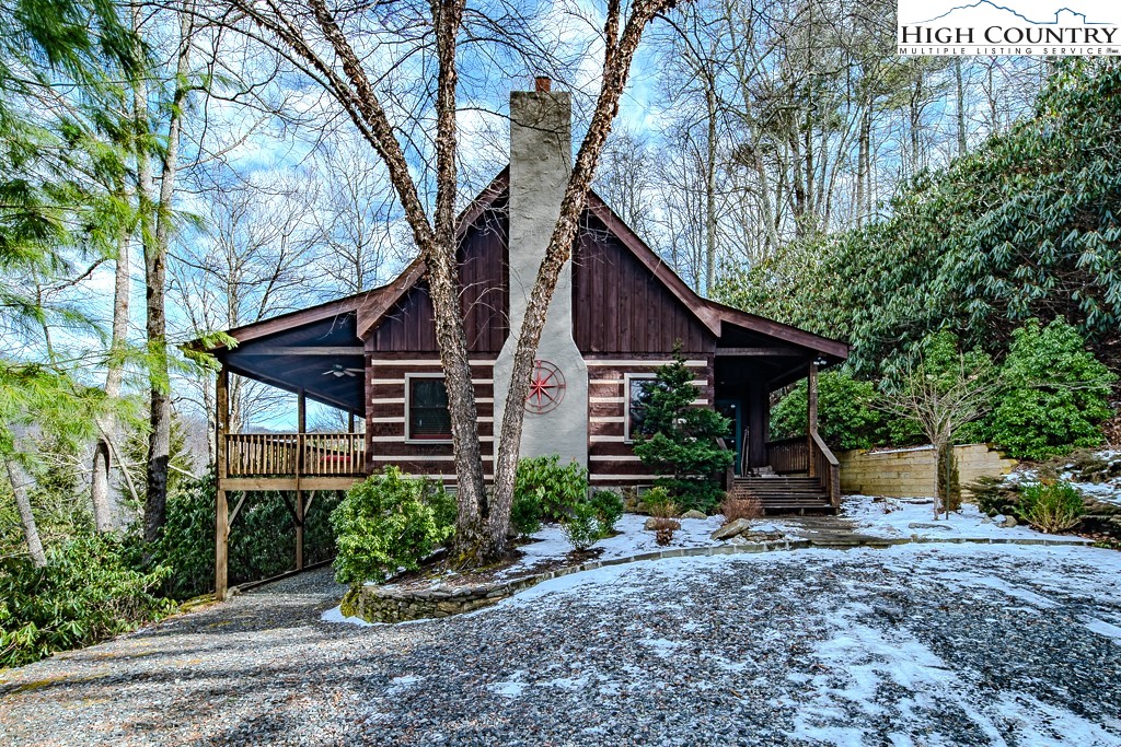 182 Streamside Lane Property Photo 44