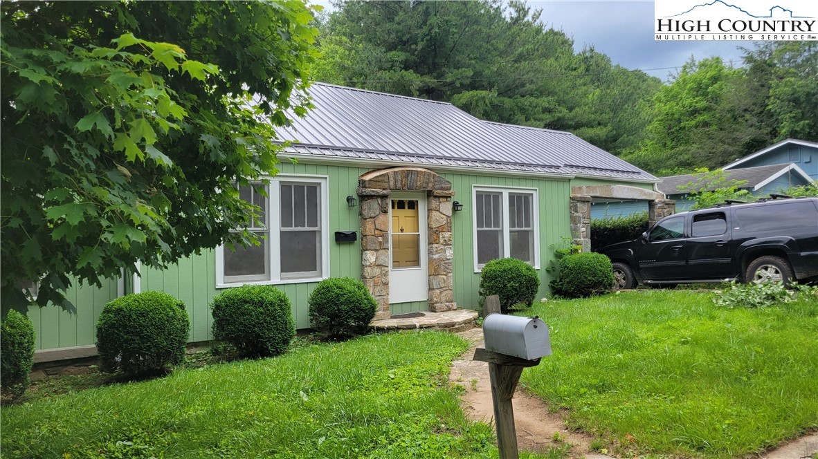 229 Old Bristol Road Property Photo 1