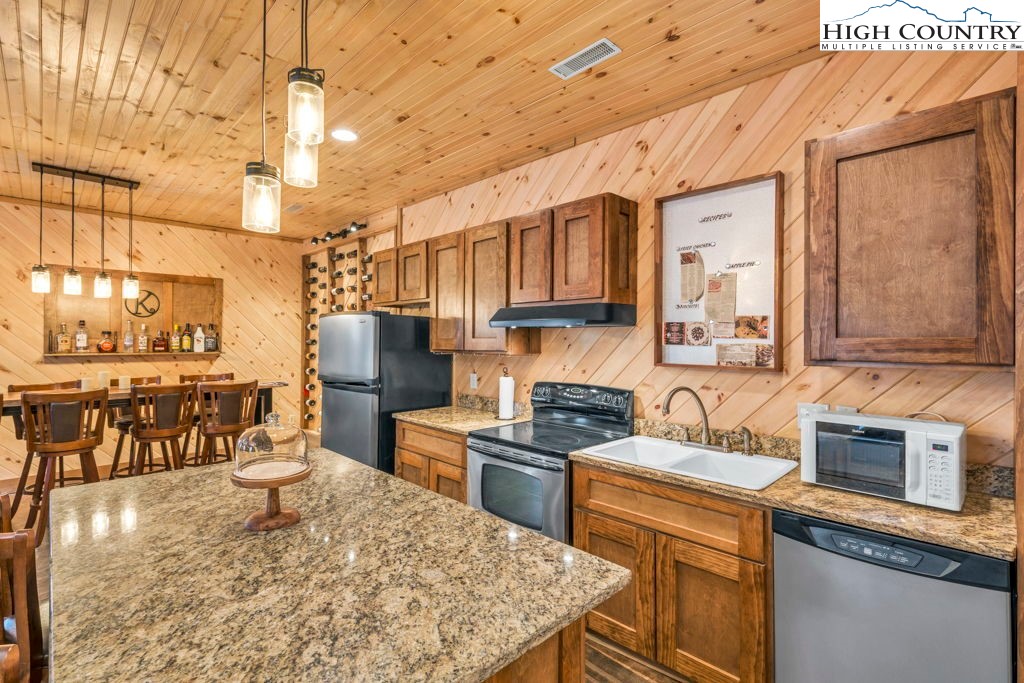173 Spring Brook Road Property Photo 28