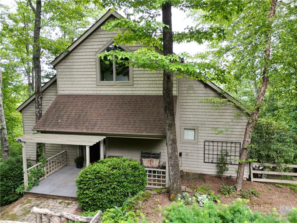 1155 Elk Ridge Road Property Photo 2