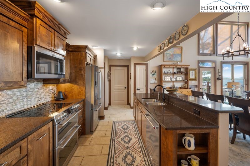 1155 Elk Ridge Road Property Photo 14