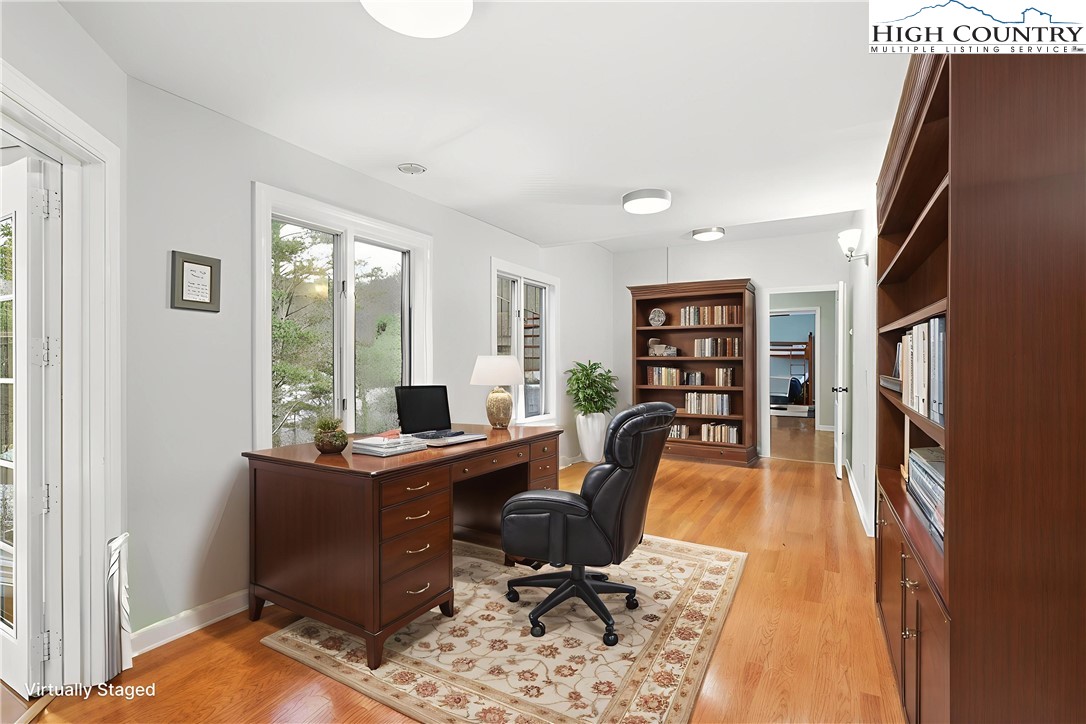 1644 Broadstone Road Property Photo 11