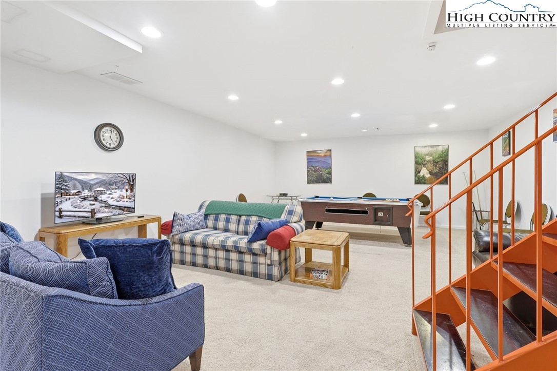 1644 Broadstone Road Property Photo 35
