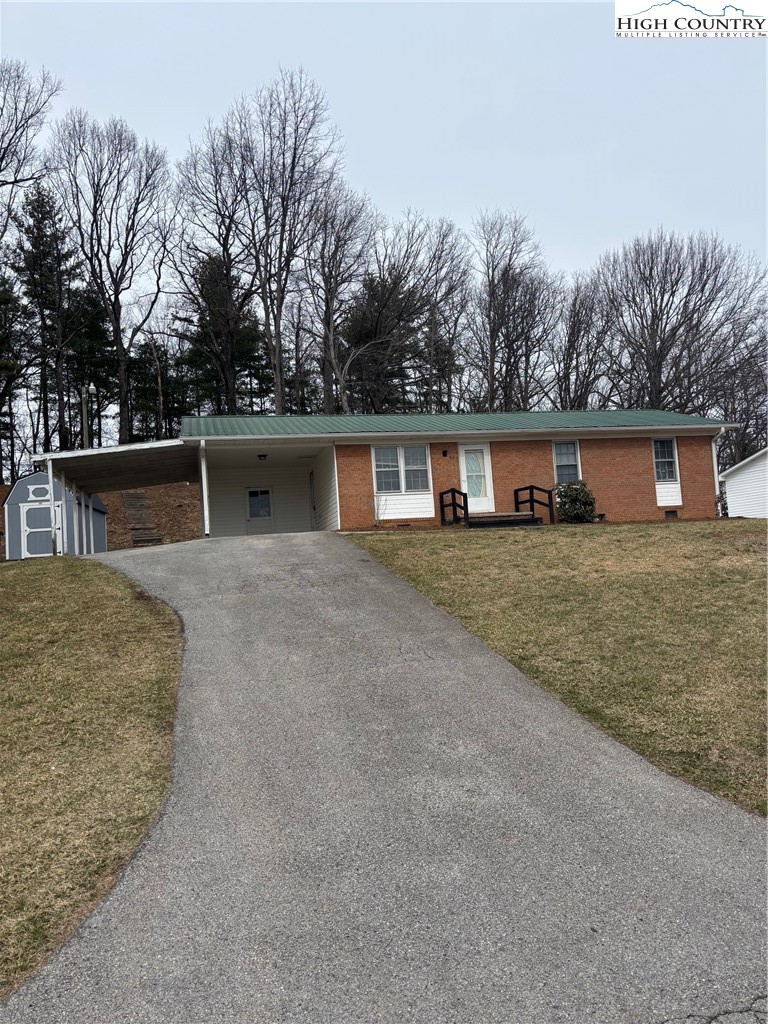 88 Grand Ridge Road Property Photo 1