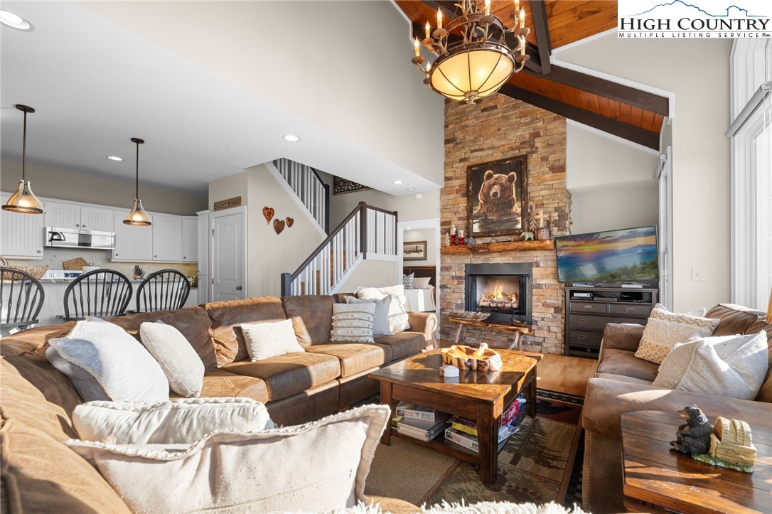660 Ridge Haven Parkway 660 Property Photo 2