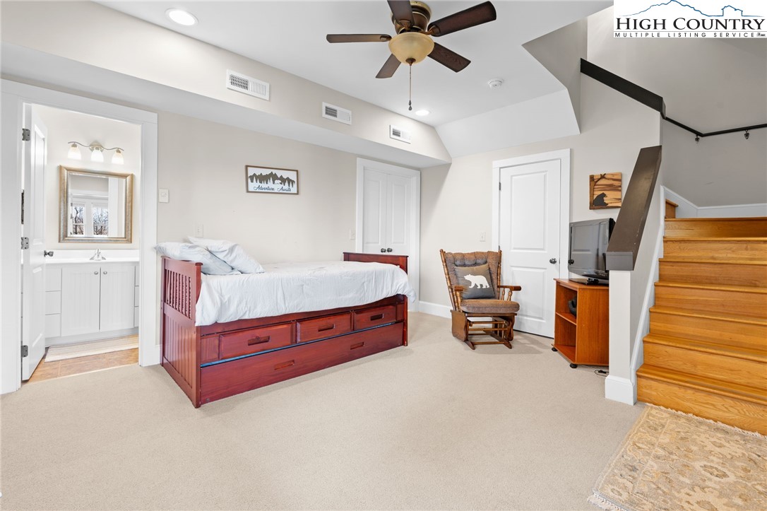 660 Ridge Haven Parkway 660 Property Photo 18