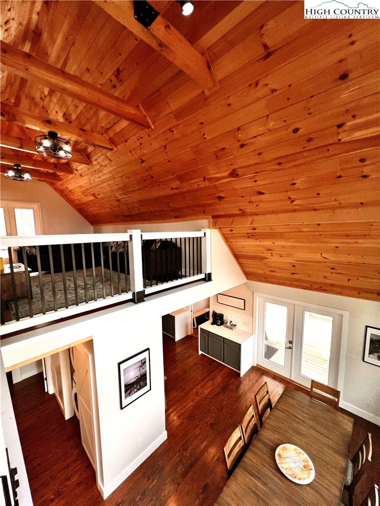 111 Overbrook Trail Property Photo 23