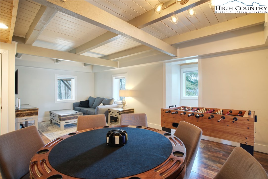 111 Overbrook Trail Property Photo 34