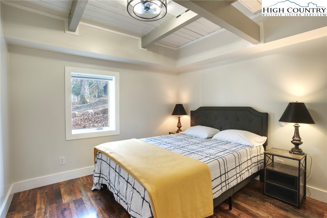 111 Overbrook Trail Property Photo 39