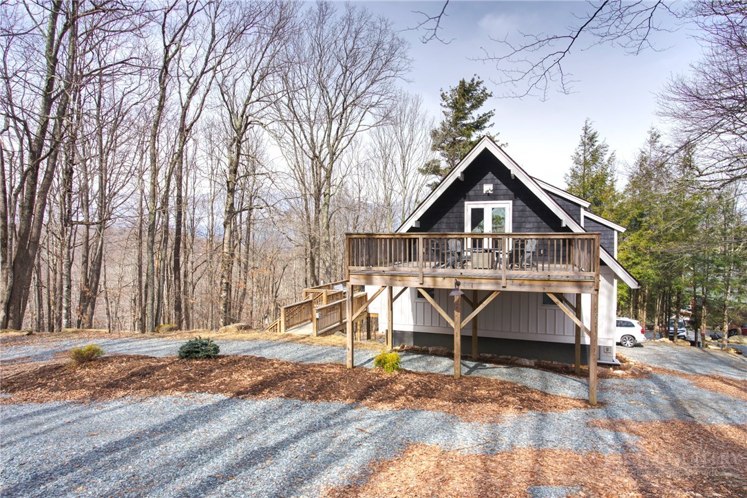 111 Overbrook Trail Property Photo 43