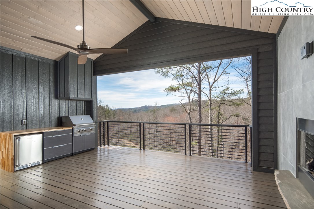 188 Lavender Lane Property Photo 4
