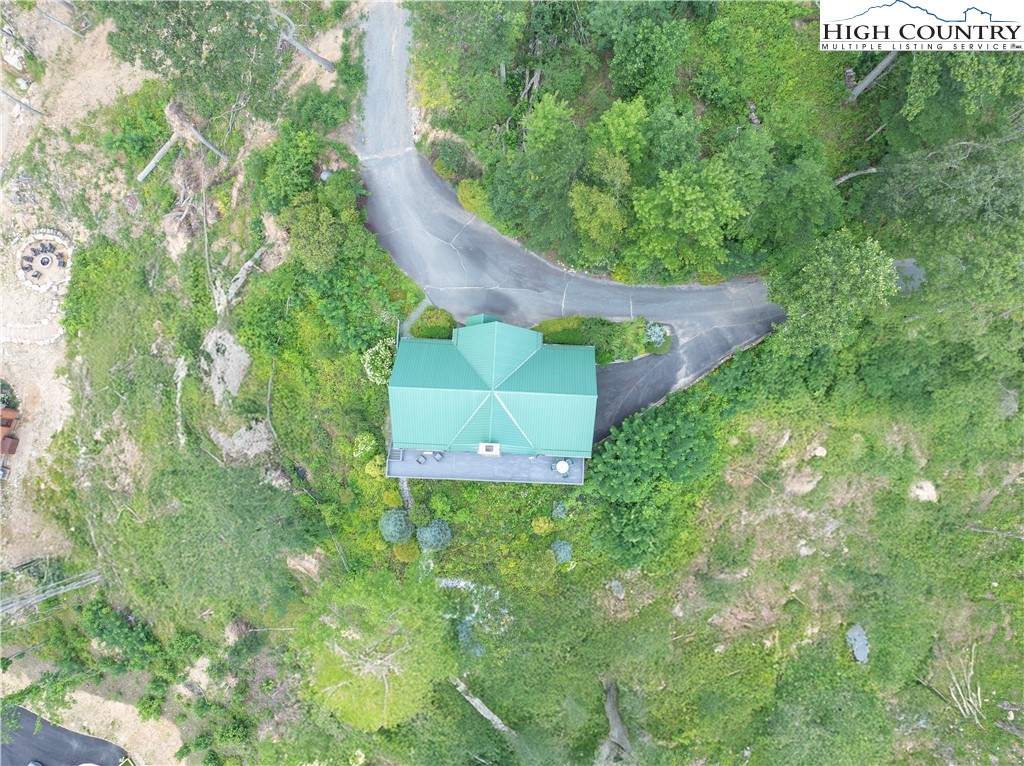 135 Black Feather Drive Property Photo 17