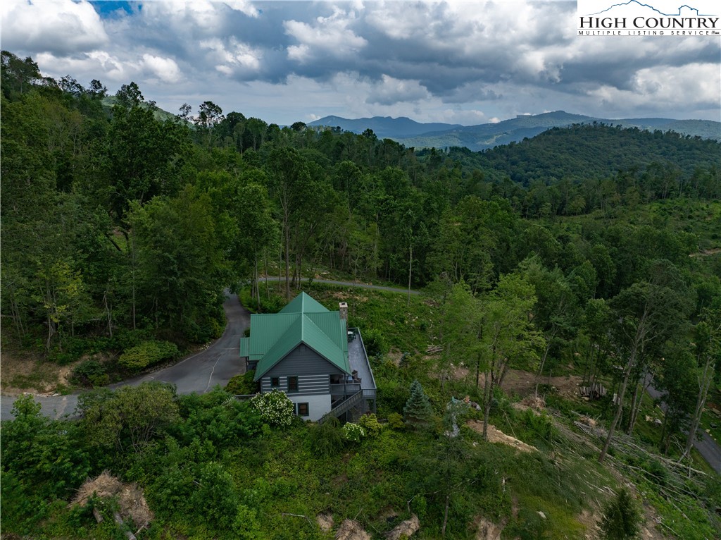 135 Black Feather Drive Property Photo 34