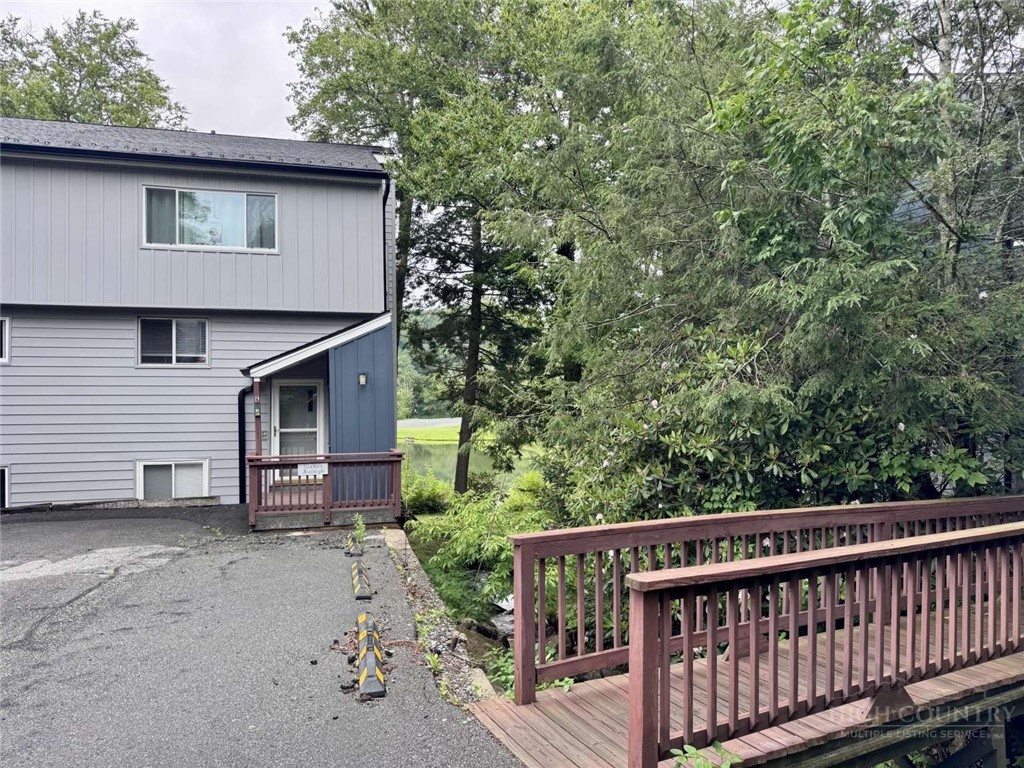 1040 Sugar Mountain Drive B14 Property Photo 1