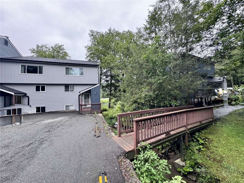 1040 Sugar Mountain Drive B14 Property Photo 3