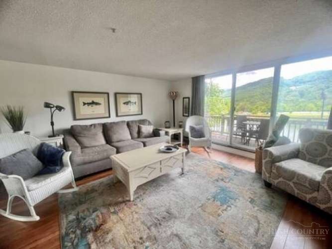 1040 Sugar Mountain Drive B14 Property Photo 11
