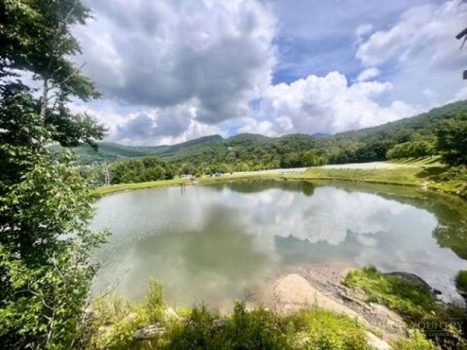 1040 Sugar Mountain Drive B14 Property Photo 15