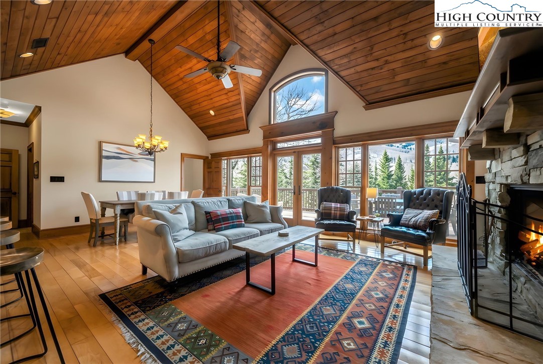1226 Grouse Moor Drive Property Photo 15