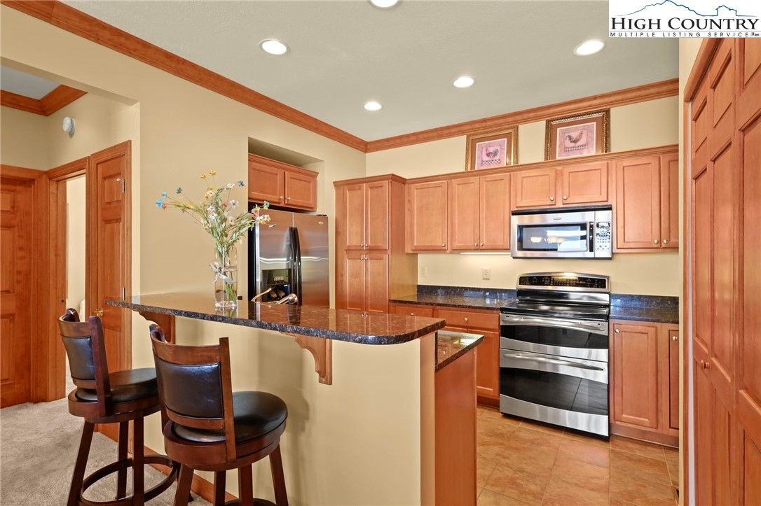 228 Pleasant View 8-d Property Photo 13