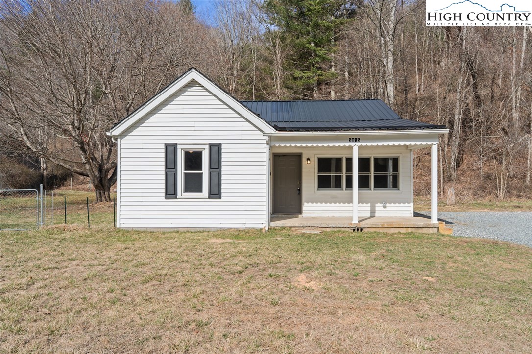 2015 Hwy 194 Property Photo 1