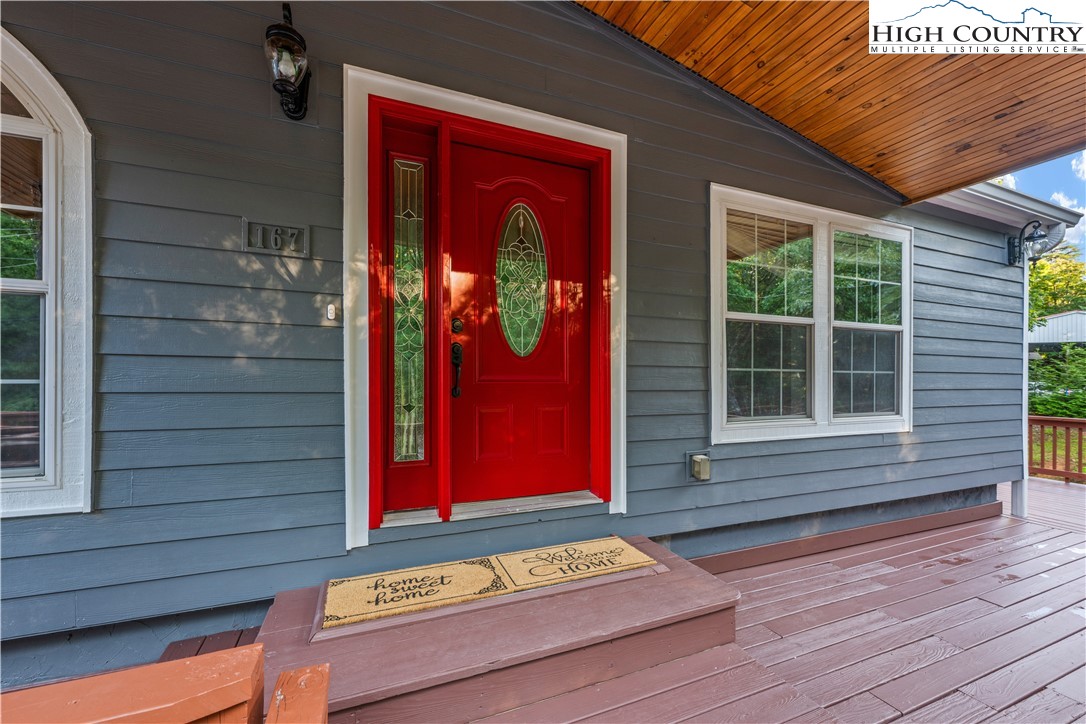 167 Wagon Wheel Lane Property Photo 3