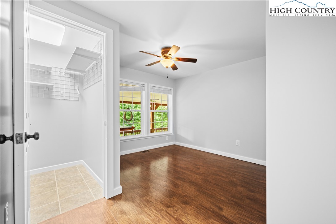 167 Wagon Wheel Lane Property Photo 14