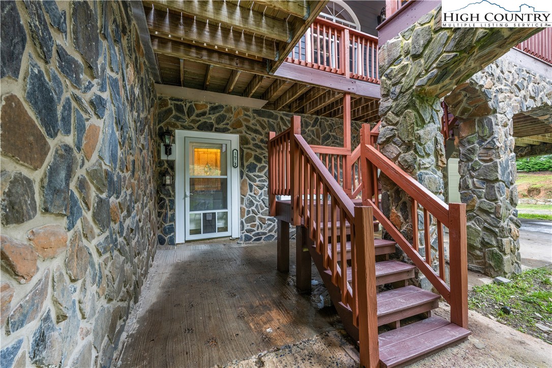 167 Wagon Wheel Lane Property Photo 24