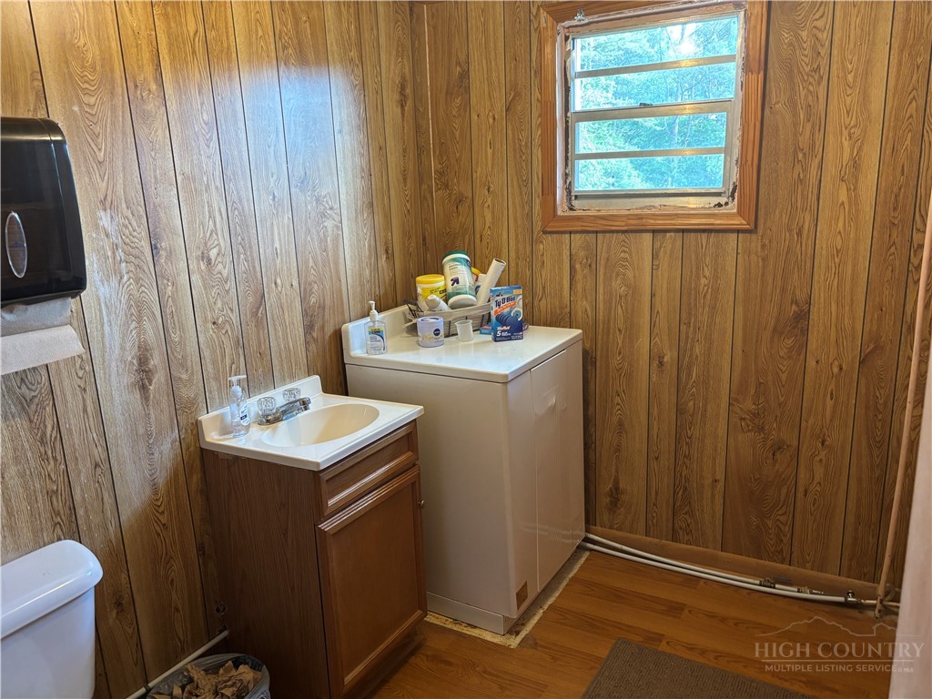 709 Cleveland Avenue Property Photo 8