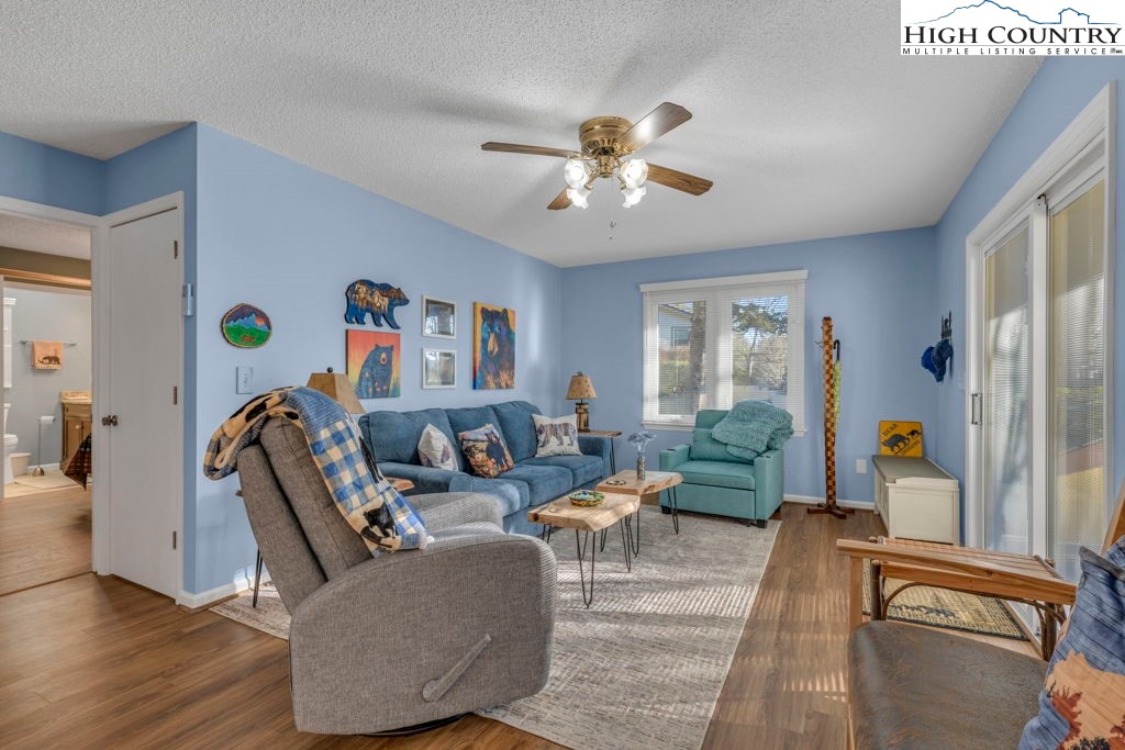 6 Ridgewood Lane Property Photo 6