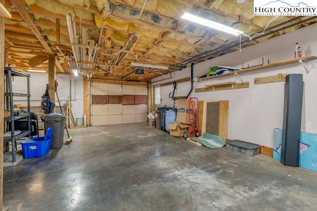 6 Ridgewood Lane Property Photo 27
