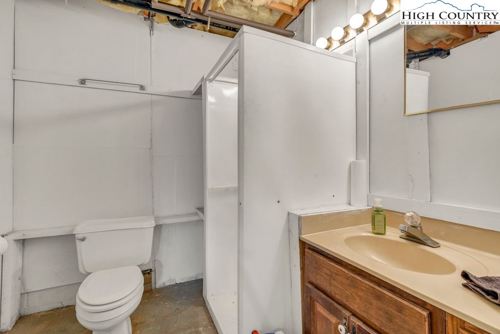 6 Ridgewood Lane Property Photo 29
