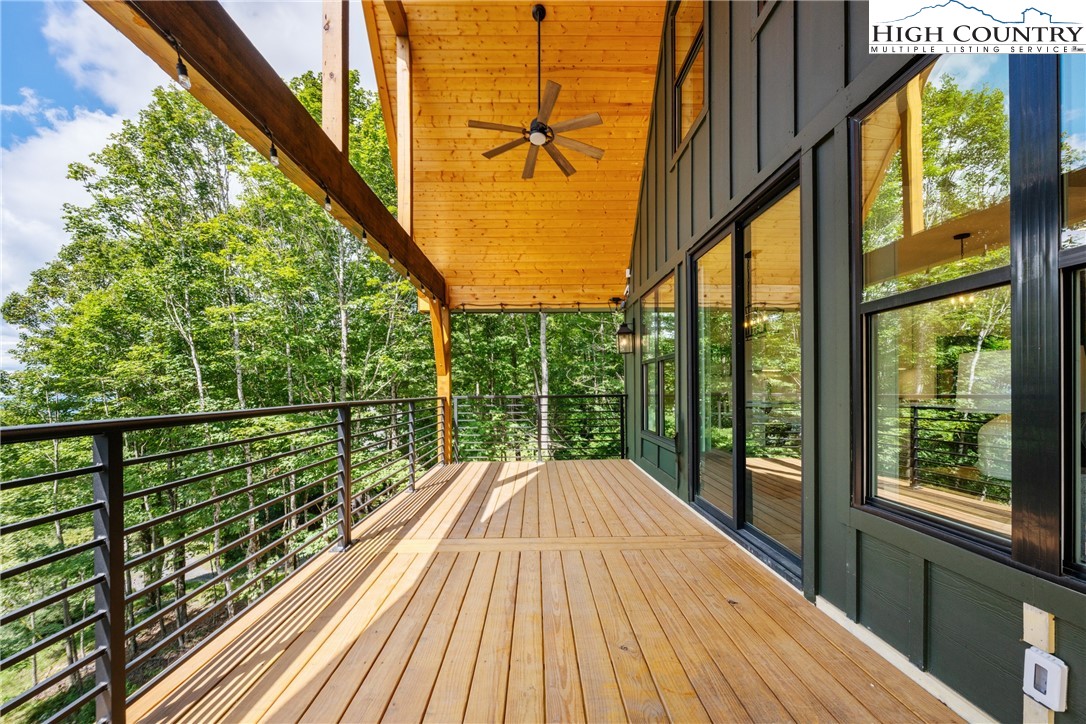 1017 Charter Hills Road Property Photo 7