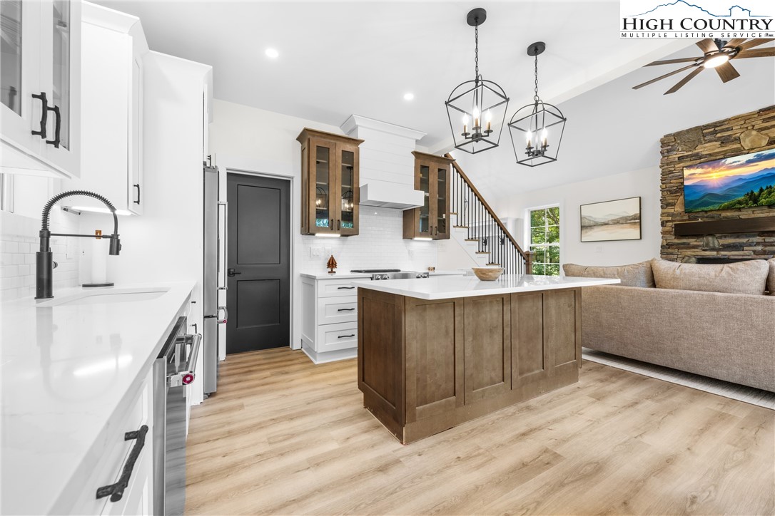1017 Charter Hills Road Property Photo 16