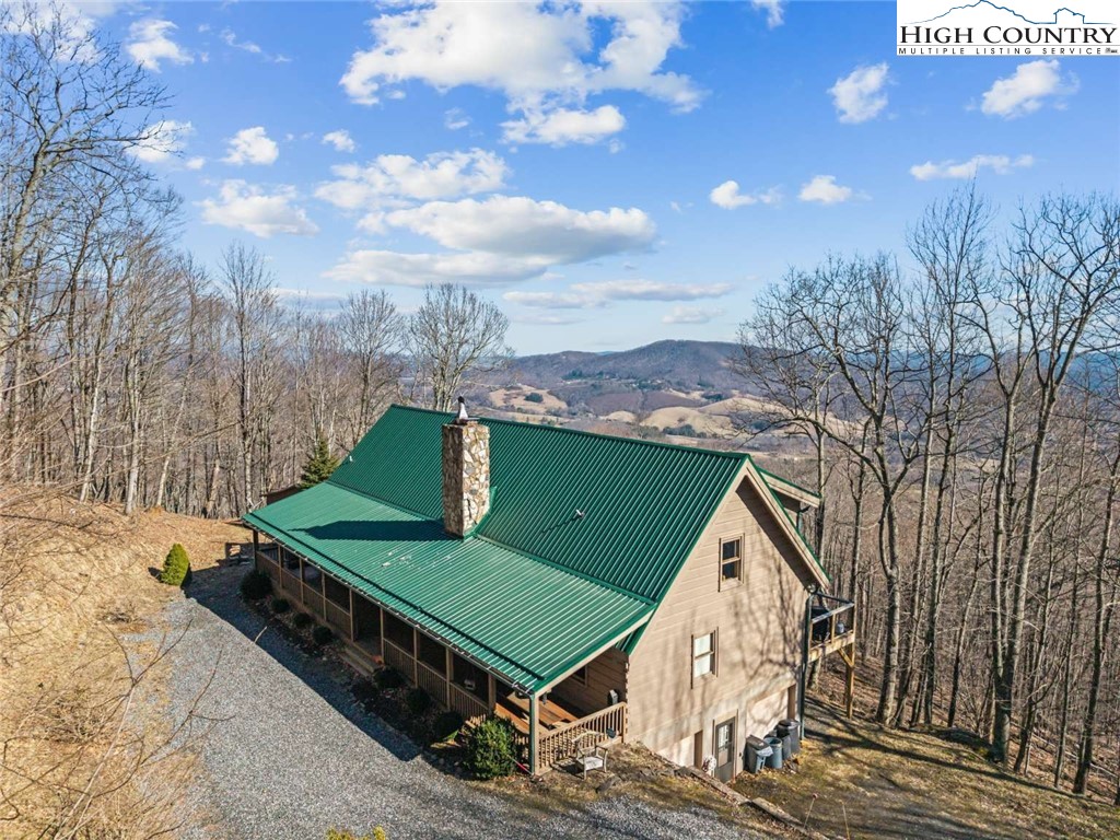 580 Little Tree Road Property Photo 2