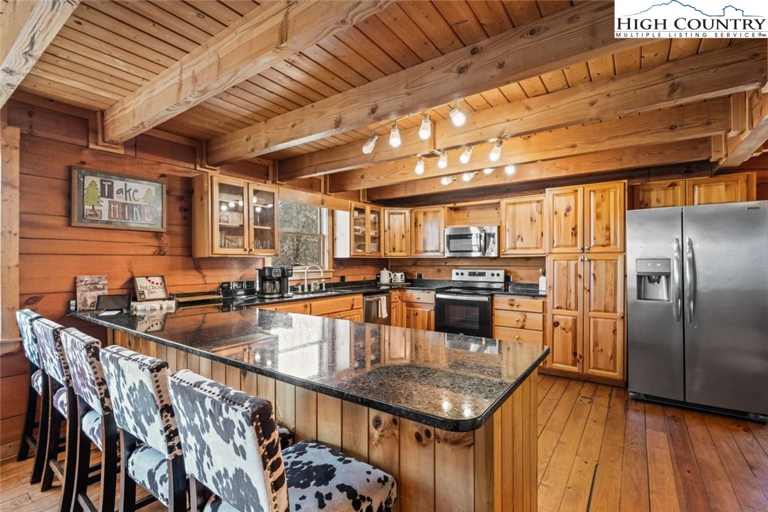 580 Little Tree Road Property Photo 8