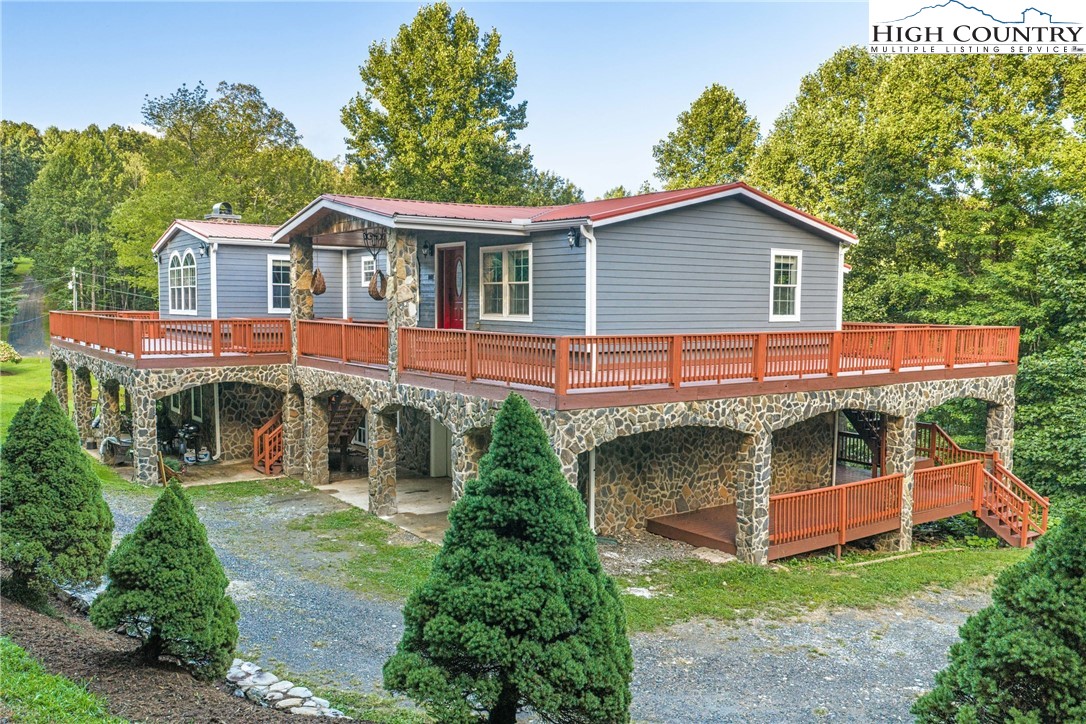 167 Wagon Wheel Lane Property Photo 1