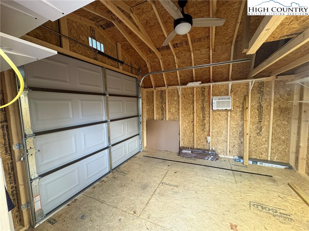 157 Hemlock Loop Property Photo 12