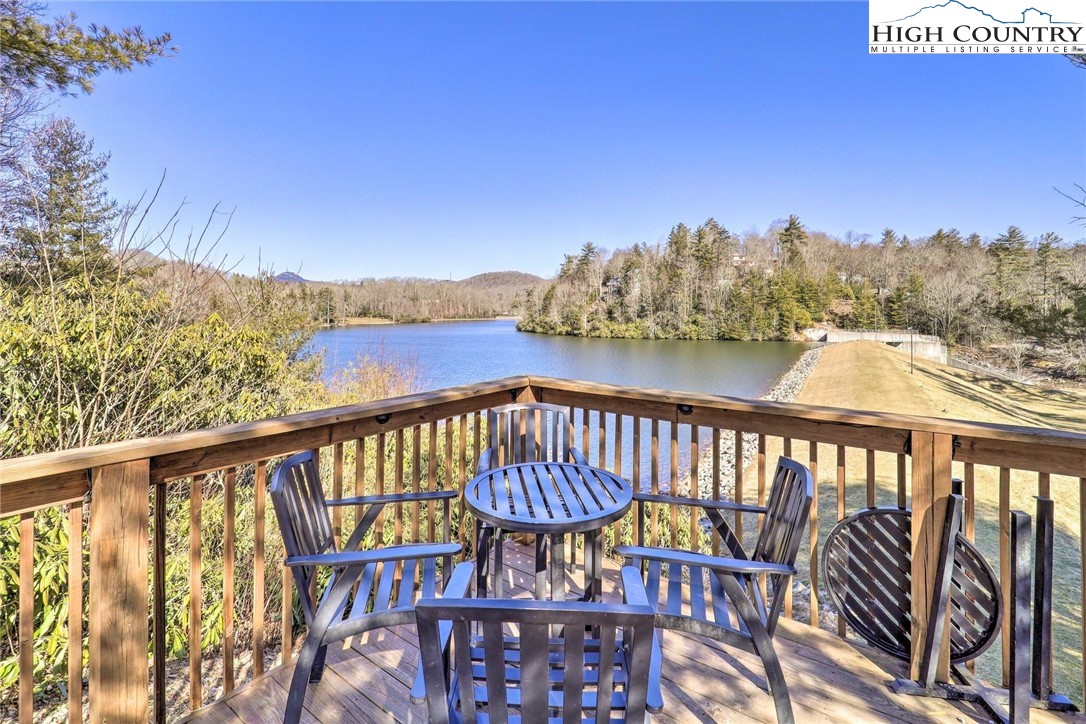 157 Hemlock Loop Property Photo 21