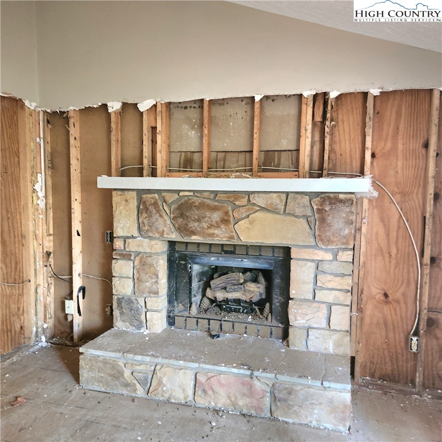58 River Road Property Photo 7