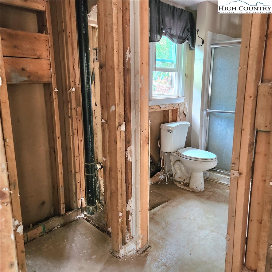 58 River Road Property Photo 13