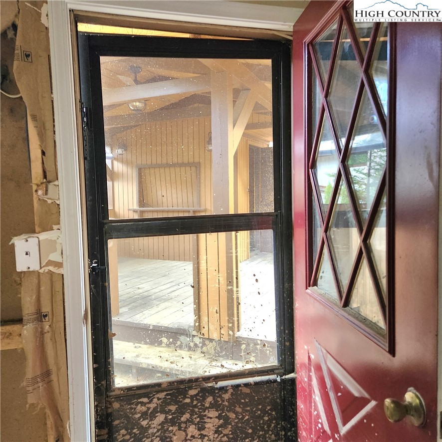58 River Road Property Photo 15