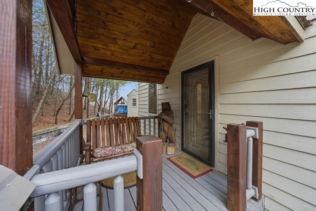 408 Eagle Ridge Road Property Photo 27