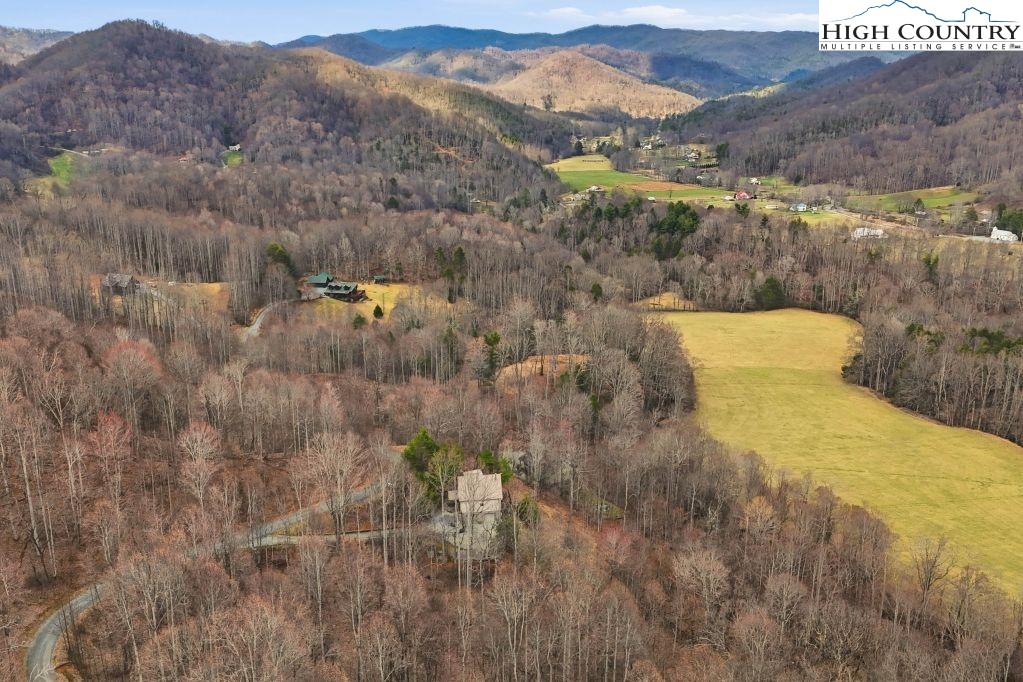 408 Eagle Ridge Road Property Photo 37