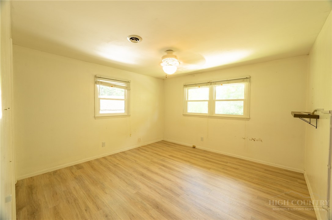182 Owens Drive Property Photo 13