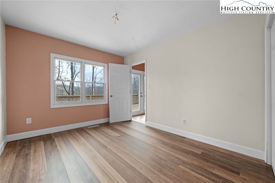 131 Hemlock Road Property Photo 11