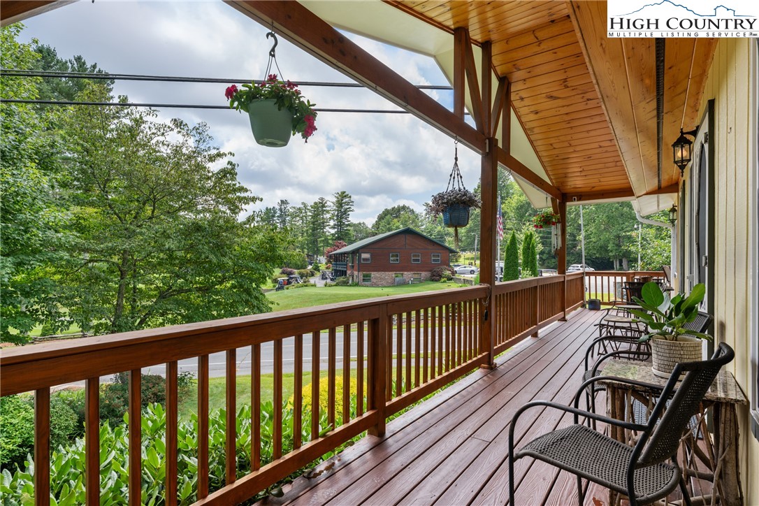 17 Elderberry Loop Property Photo 4